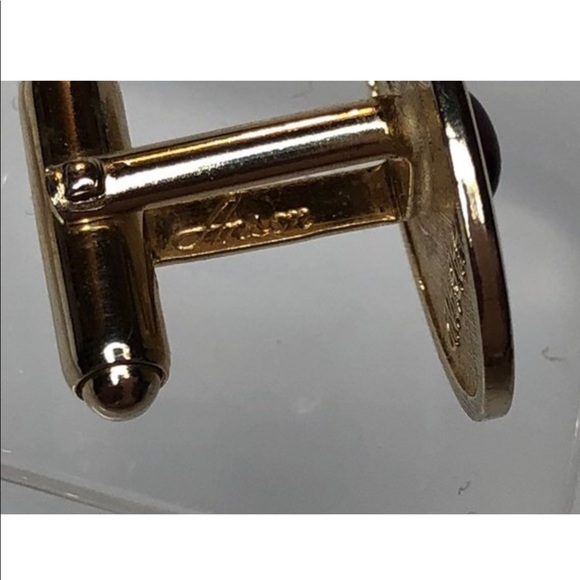 Anson Men's 40th HabandGoldToneRed StoneCuff Links - Picture 8 of 8